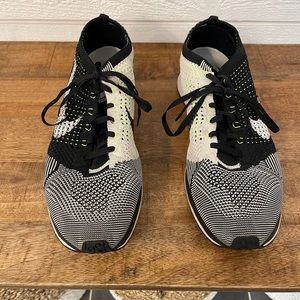 Nike Flyknit Racer Black & White